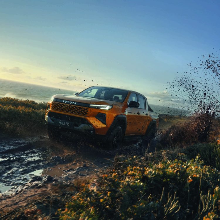 Der neue Toyota Hilux Toyota Strobel Augsburg